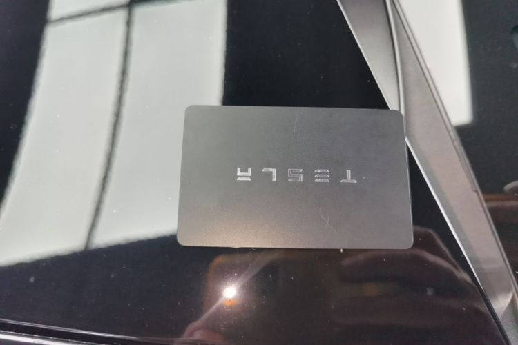 Tesla Model Y 2023 #14 Tesla Model Y 2023 car image #14