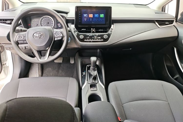 Toyota Corolla 2023 car image #10