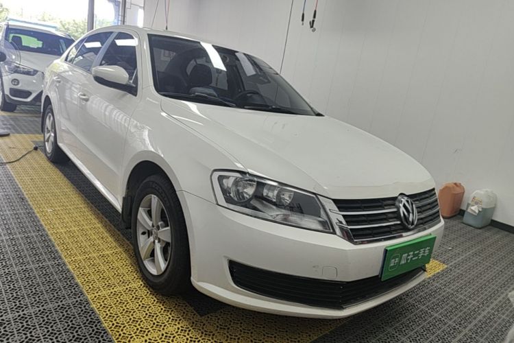 Volkswagen Lavida 2017 car image #4