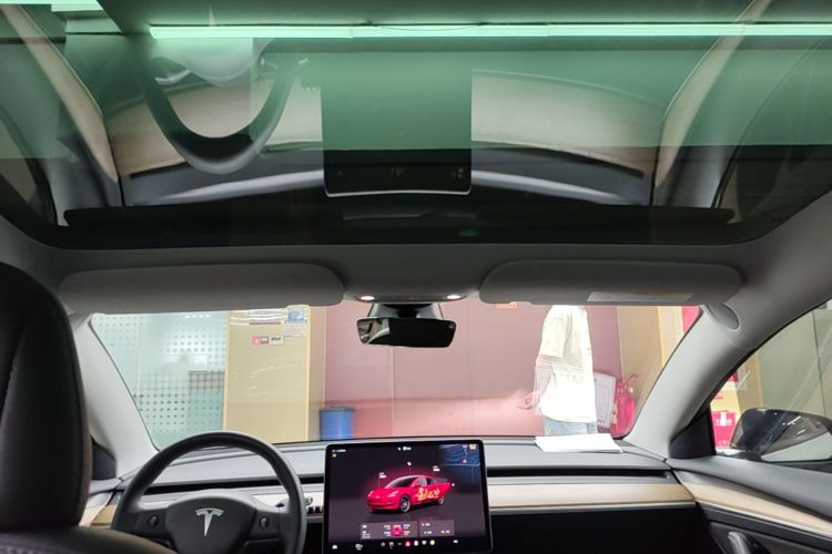 Tesla Model 3 2021 #18 Tesla Model 3 2021 car image #18