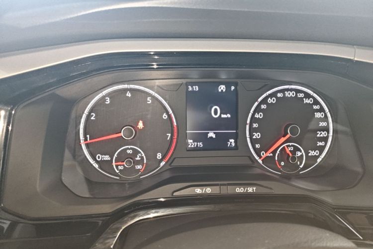 Volkswagen Polo 2020 car image #12