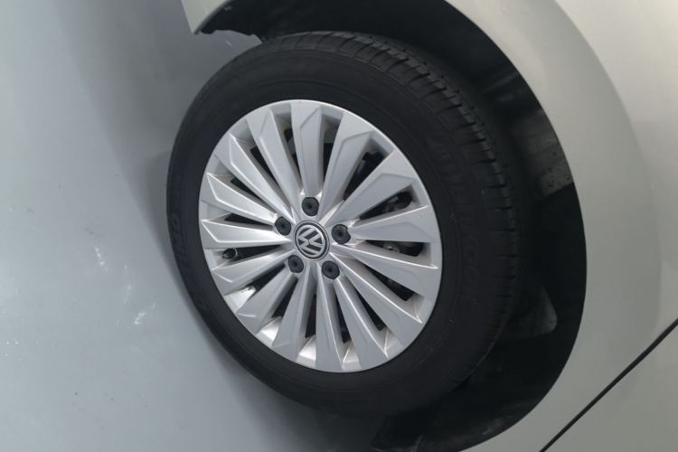 Volkswagen Lavida 2019 #10 Volkswagen Lavida 2019 car image #10