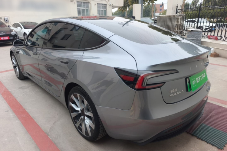 Tesla Model 3 2024 #5 Tesla Model 3 2024 imagen de coche #5
