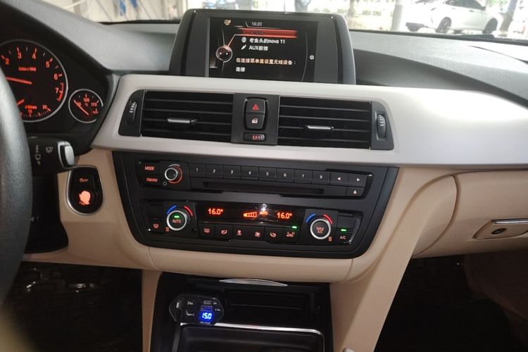 BMW 3 Series 2015 #23 BMW 3 Series 2015 car image #23