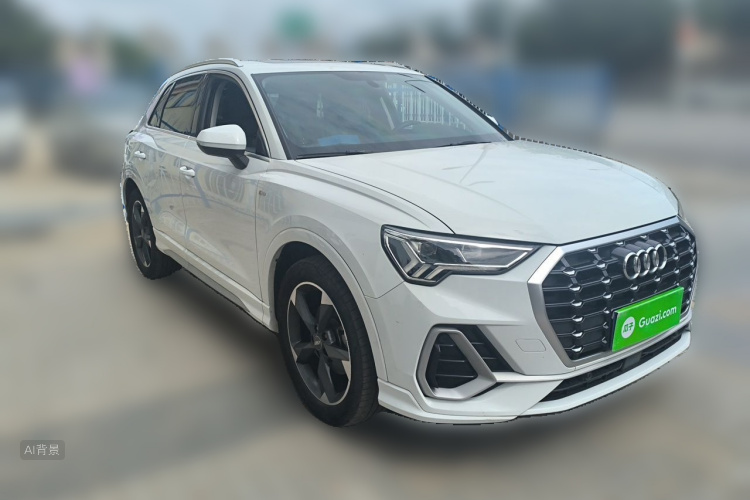 Audi Q3 2019 car image #4
