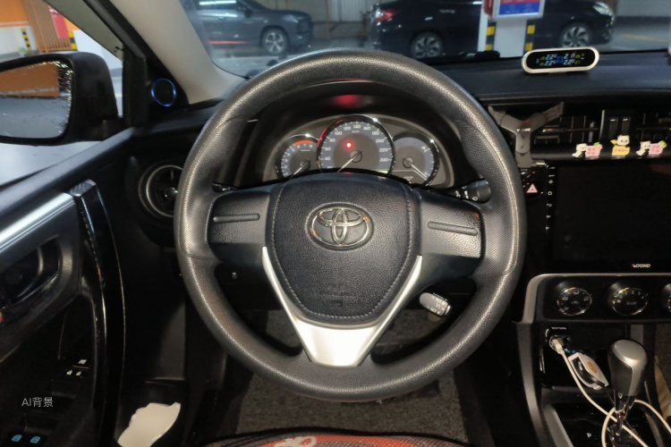 Toyota Corolla 2018 immagine di auto #12