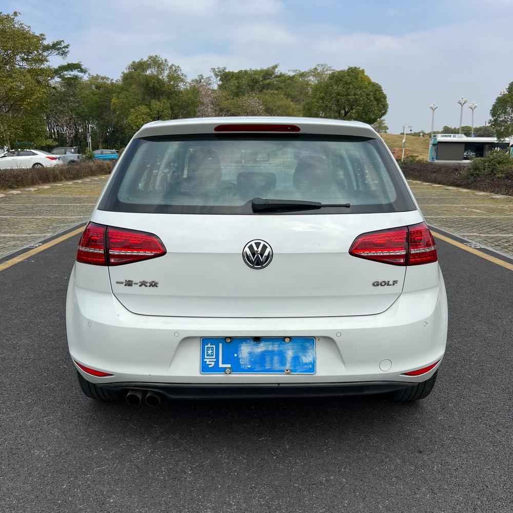 Volkswagen Golf 2016 car image #6