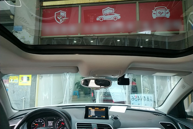 Audi Q3 2015 #20 Audi Q3 2015 car image #20