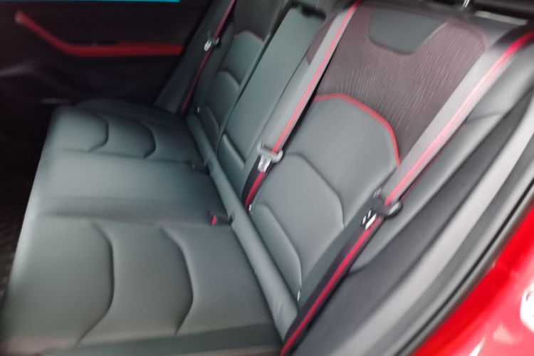 GEELY Emgrand S 2022 #17 GEELY Emgrand S 2022 image de voiture #17