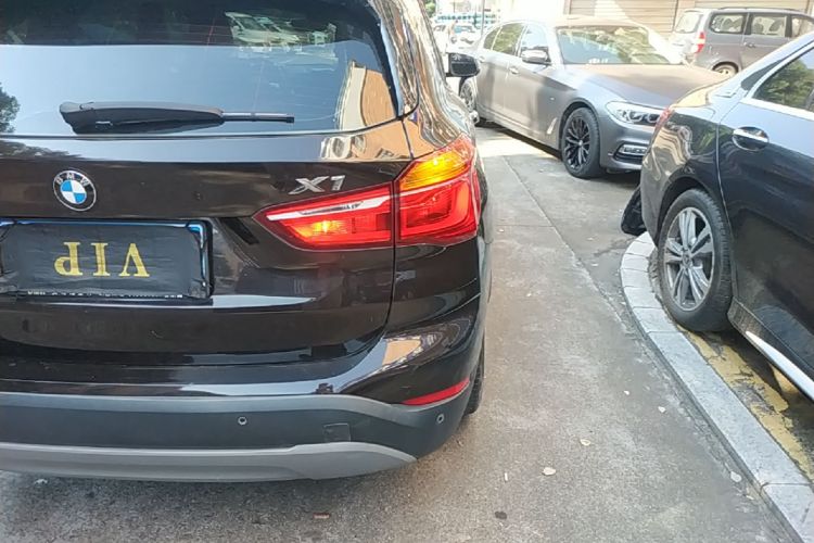BMW X1 2017 #8 BMW X1 2017 car image #8