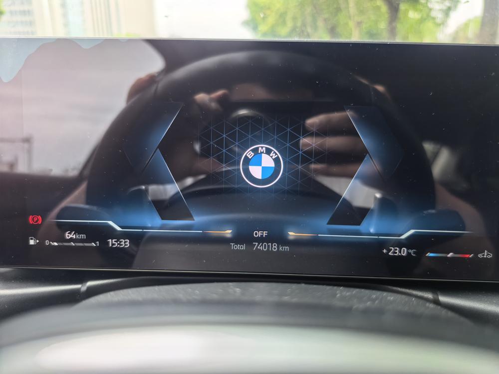 BMW 3 Series 2023 صورة سيارة #8