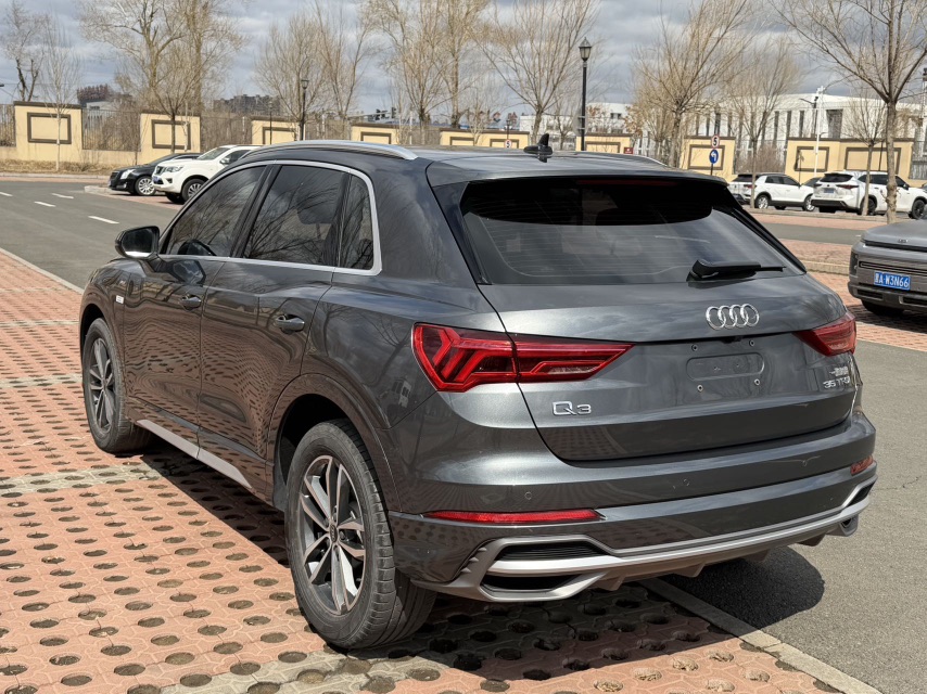 Audi Q3 2023 #4 Audi Q3 2023 car image #4