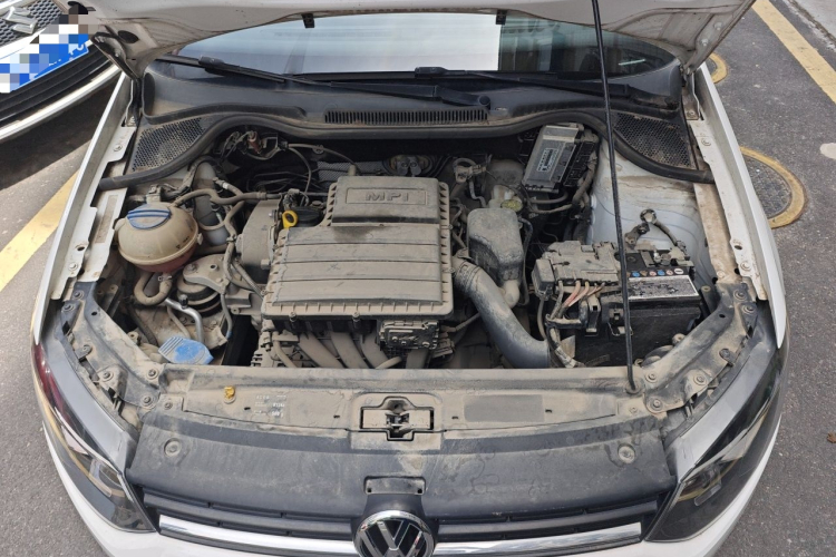 Volkswagen Polo 2018 car image #18