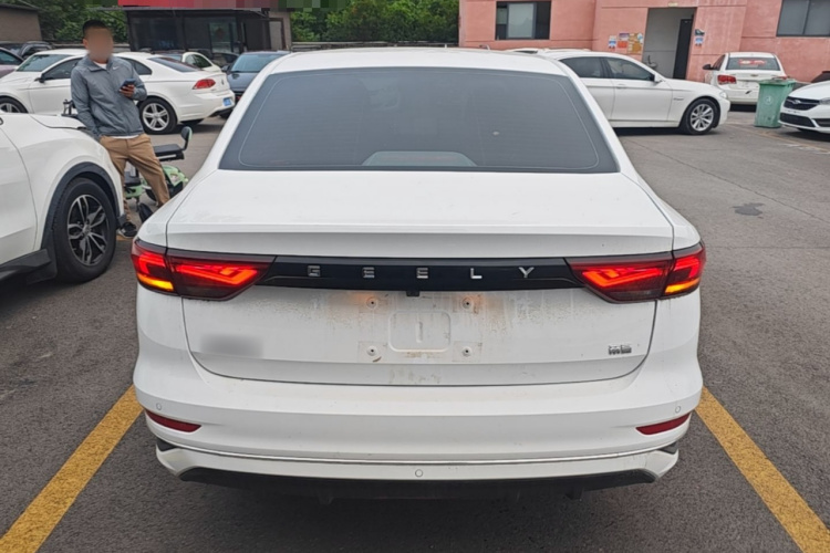 GEELY Emgrand 2024 car image #4