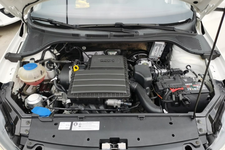 Volkswagen Santana 2019 car image #20