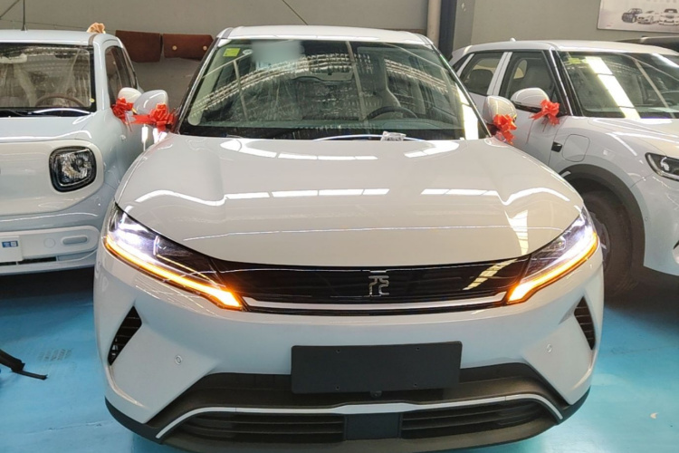 BYD YuanUP 2026 car image #3