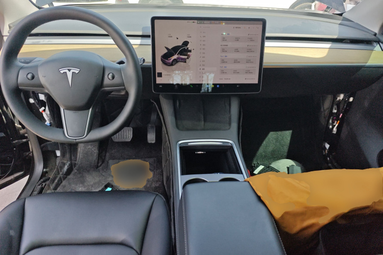 Tesla Model Y 2023 #10 Tesla Model Y 2023 immagine di auto #10