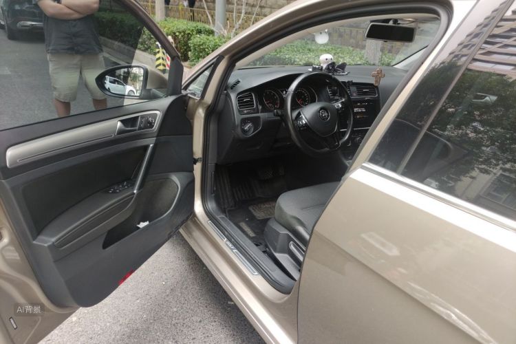 Volkswagen Golf 2020 #18 Volkswagen Golf 2020 car image #18