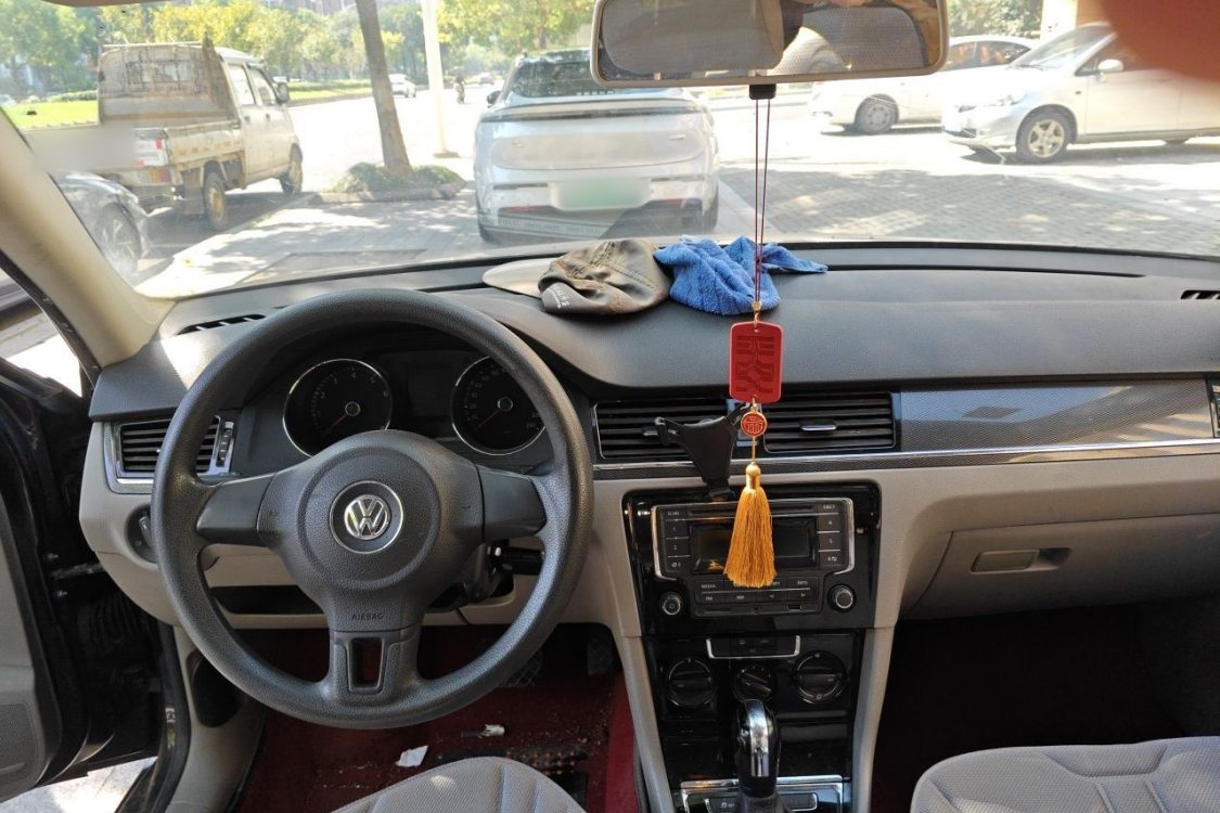 Volkswagen Bora 2013 #22 Volkswagen Bora 2013 imagen de coche #22