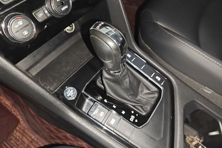 Volkswagen Tharu 2020 #14 Volkswagen Tharu 2020 car image #14
