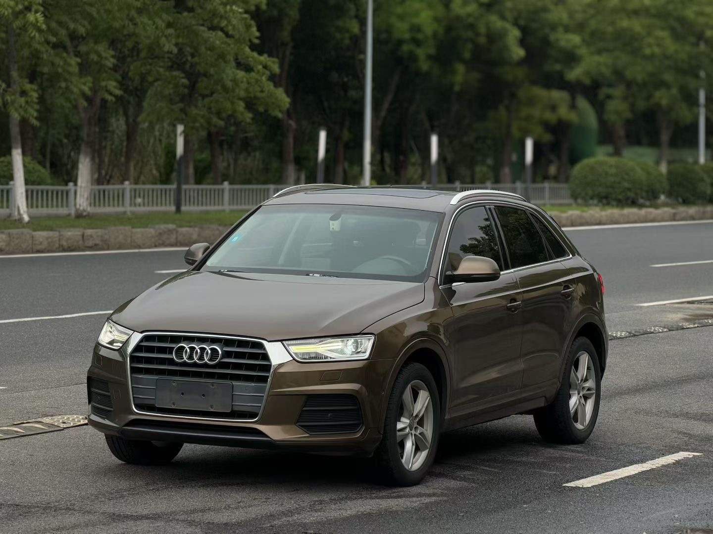 Audi Q3 2016 car image 