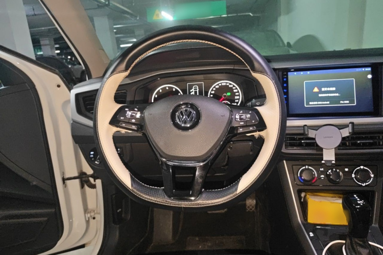 Volkswagen Polo 2020 #11 Volkswagen Polo 2020 car image #11
