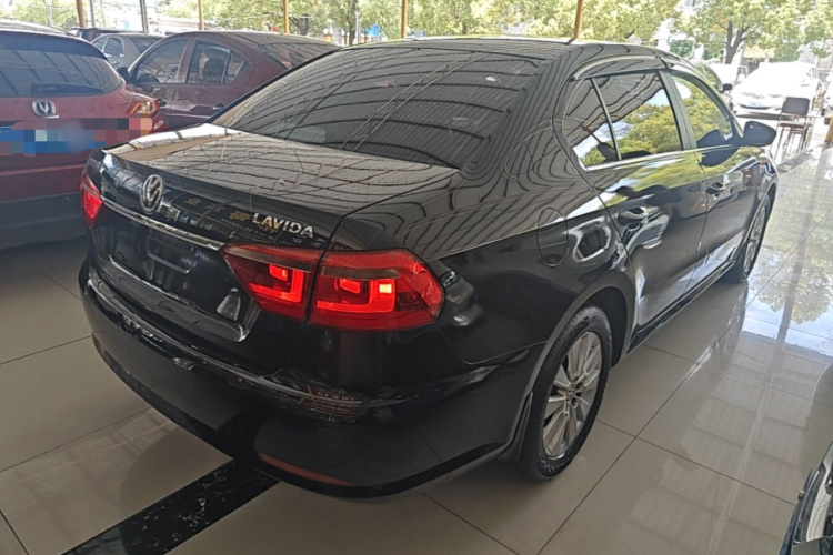 Volkswagen Lavida 2016 car image #7