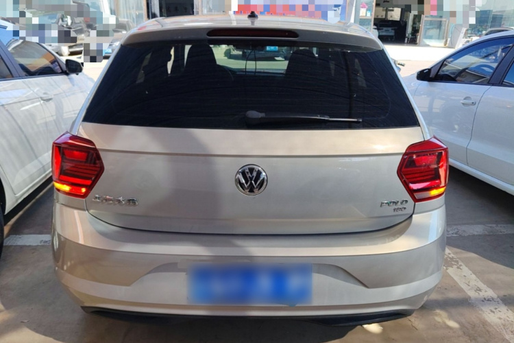 Volkswagen Polo 2020 car image #6