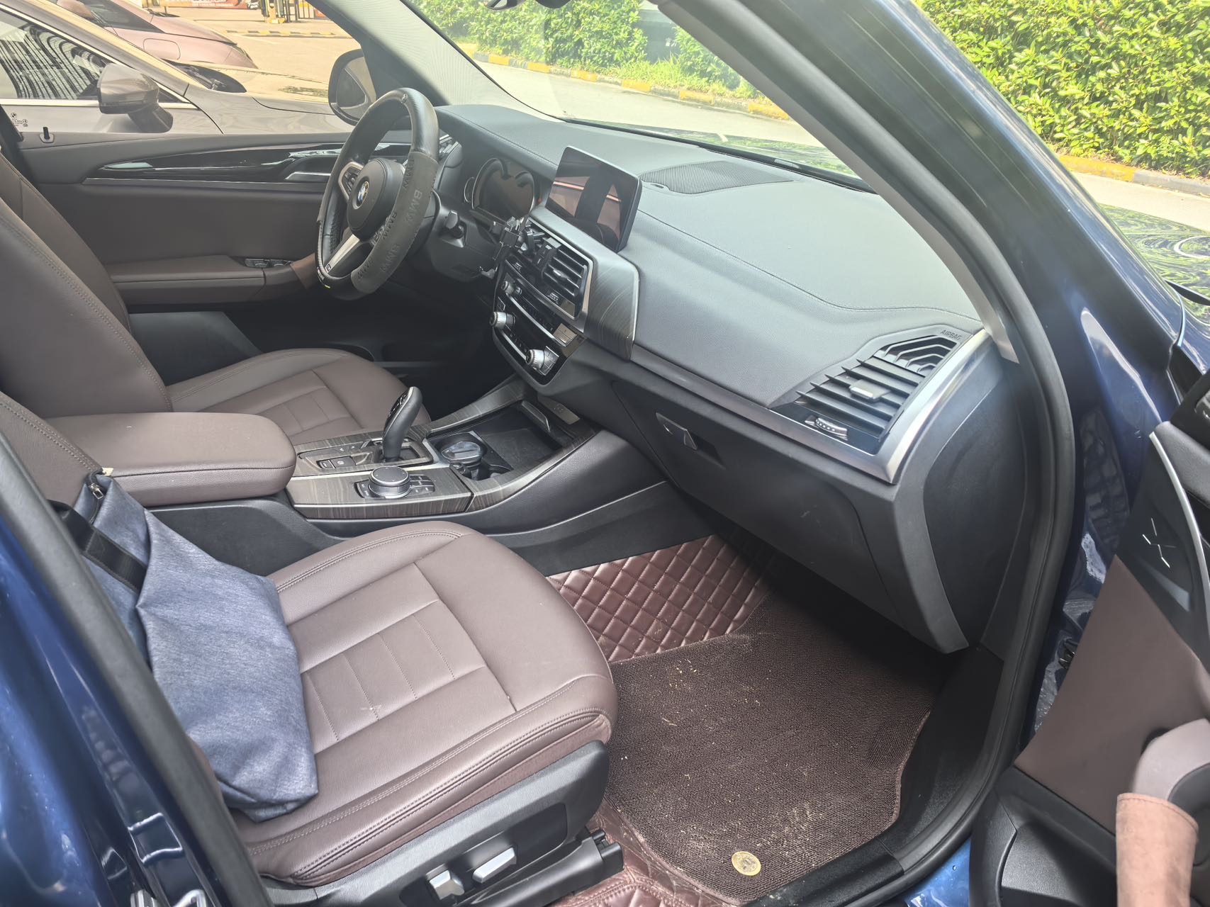 BMW X3 2019 #4 BMW X3 2019 car image #4