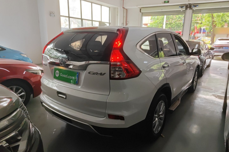 Honda CR-V 2017 #5 Honda CR-V 2017 car image #5