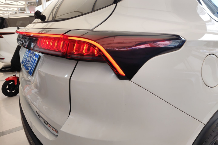 Jetour X70 PLUS 2021 car image #8