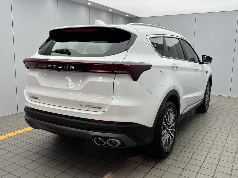 Jetour X70 PLUS 2023 #6 Jetour X70 PLUS 2023 car image #6