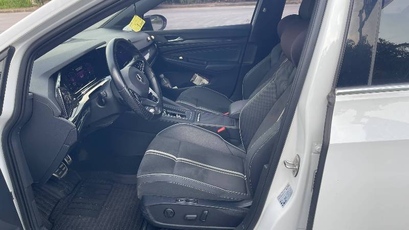 Volkswagen Golf 2020 car image #4