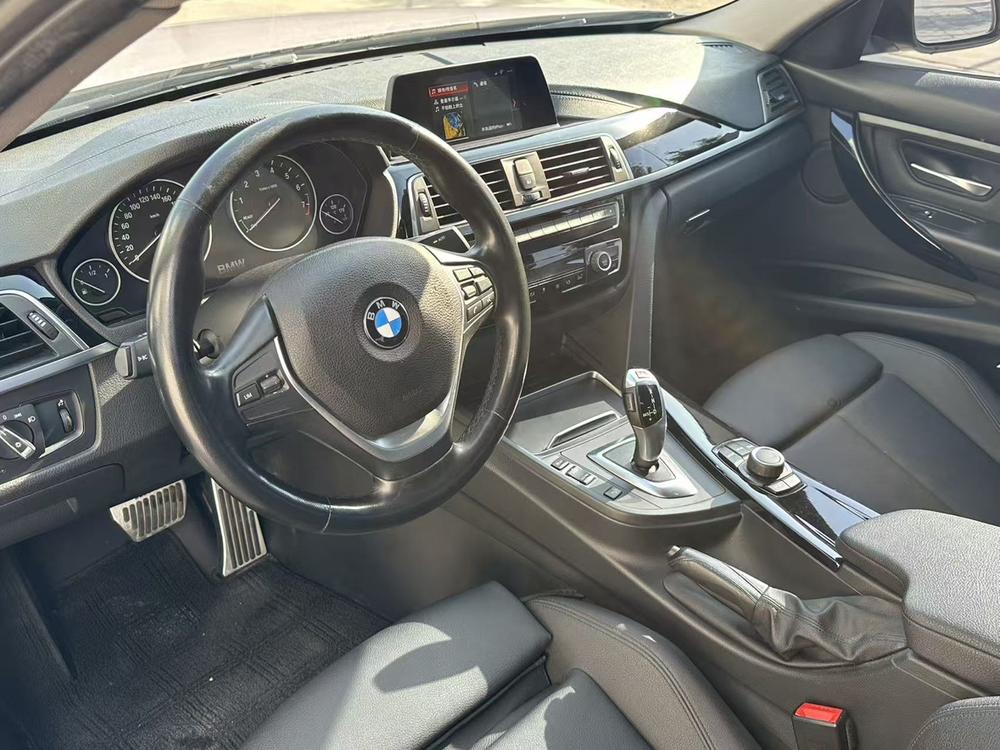 BMW 3 Series 2017 car image #8