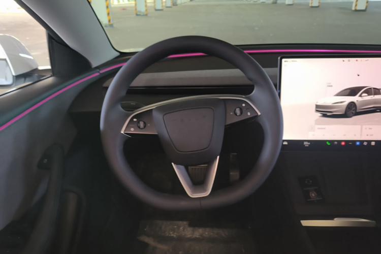 Tesla Model 3 2025 #15 Tesla Model 3 2025 car image #15