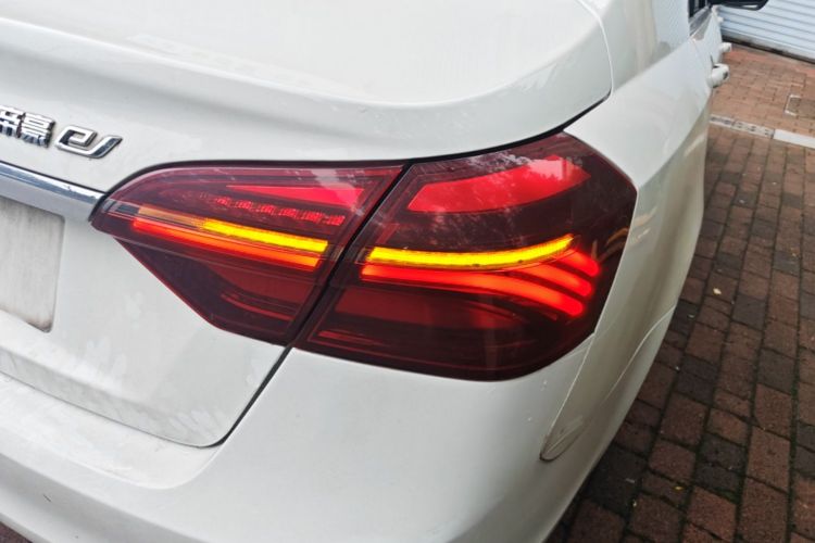 GEELY Emgrand New Energy 2021 car image #8