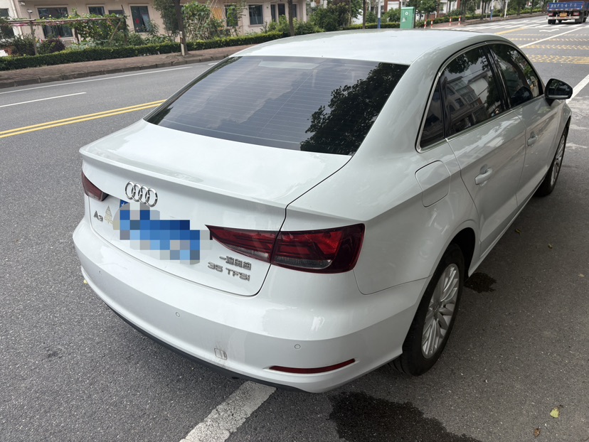 Audi A3 2016 car image #4