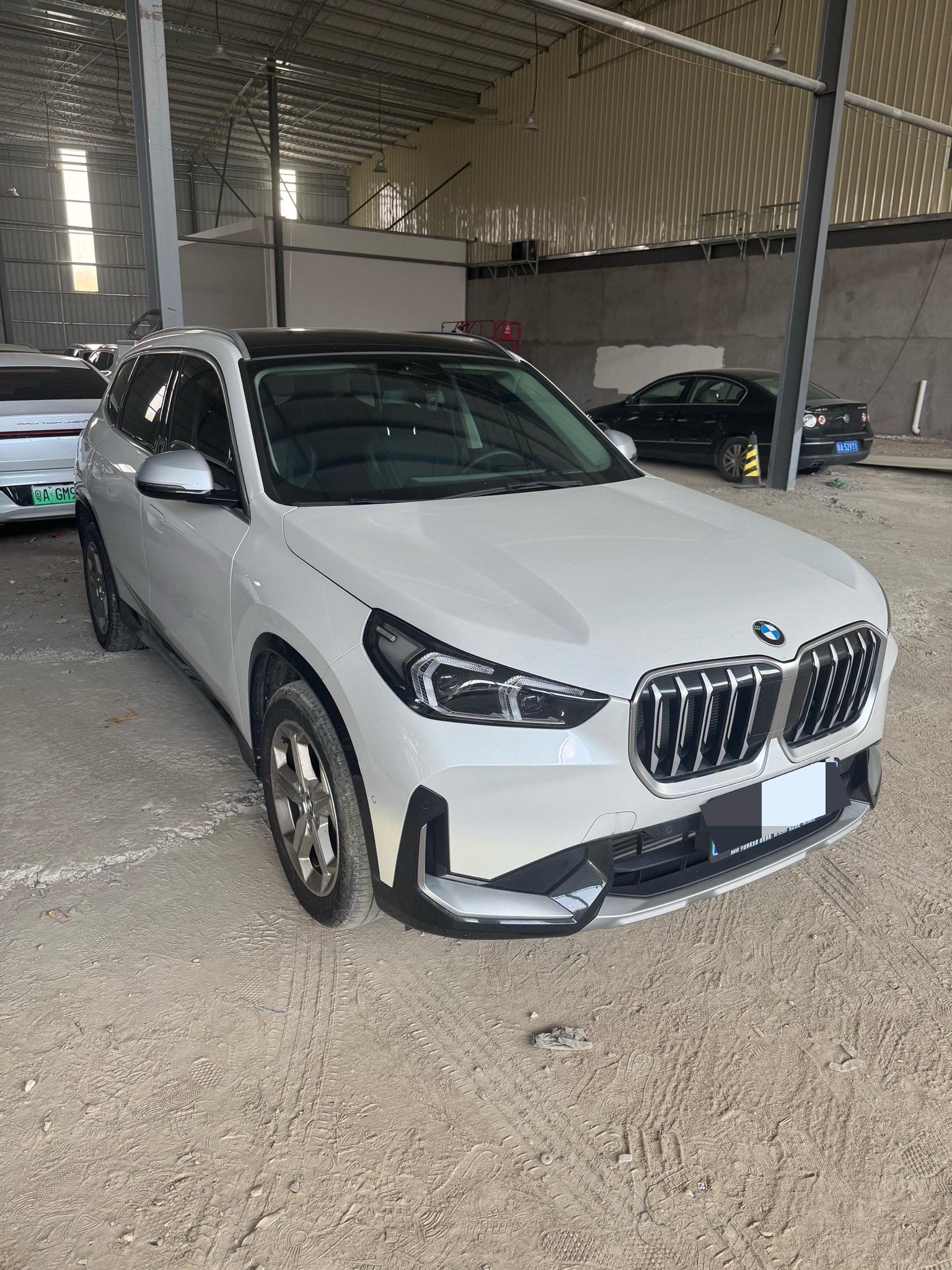 BMW X1 2024 #2 BMW X1 2024 صورة سيارة #2
