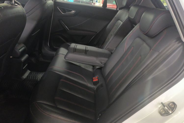 Audi Q2L 2023 imagem de carro #17