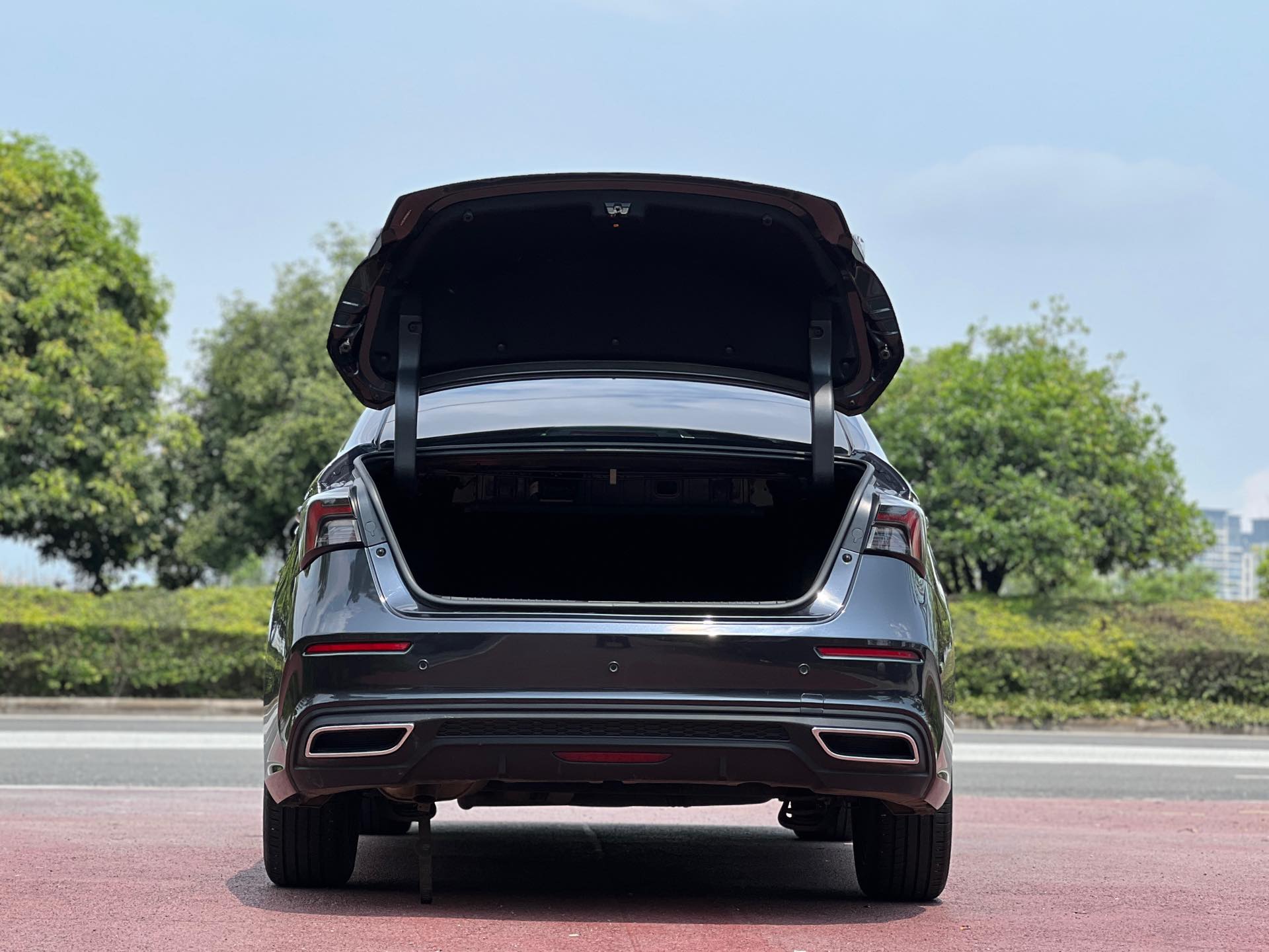 Chery Arrizo 5 Plus 2024 immagine di auto #7