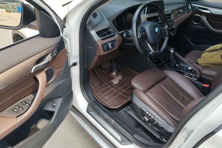 BMW X1 2018 car image #16