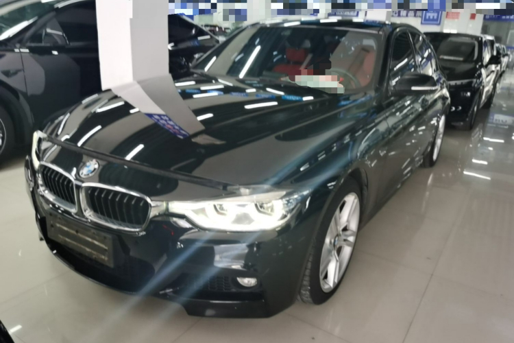 BMW 3 Series 2019 car image #2
