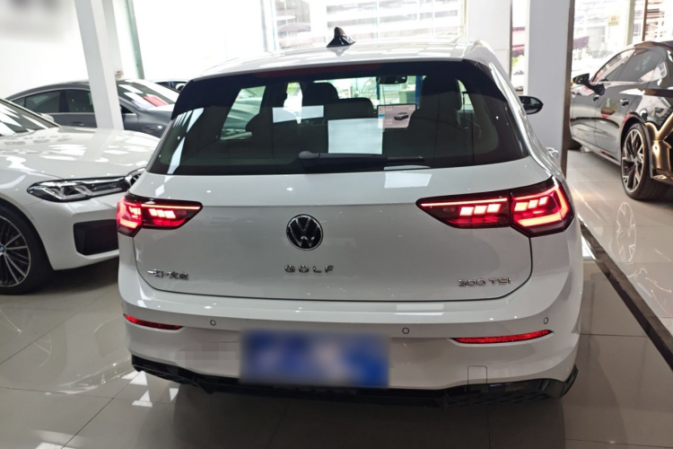 Volkswagen Golf 2025 #6 Volkswagen Golf 2025 car image #6