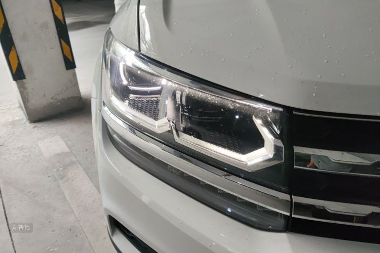Volkswagen Tharu 2020 car image #8