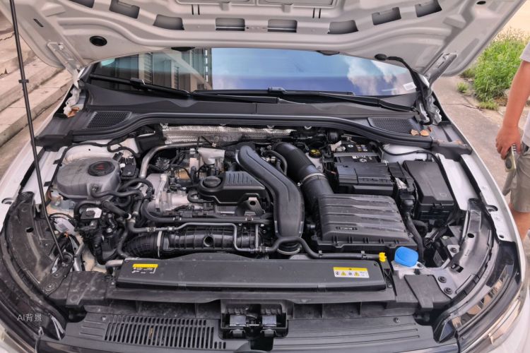 Volkswagen Golf 2026 car image #22