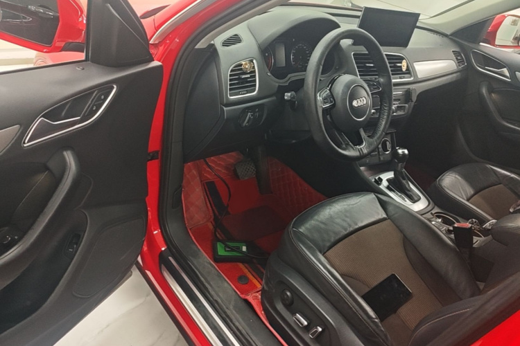 Audi Q3 2016 #16 Audi Q3 2016 car image #16