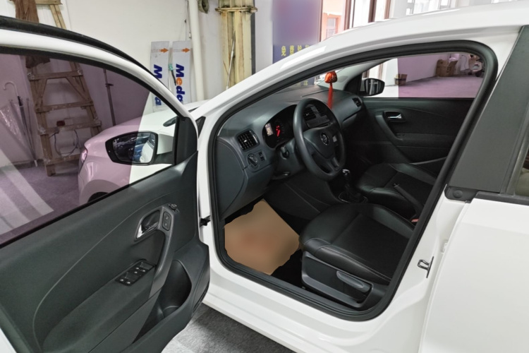 Volkswagen Polo 2016 #12 Volkswagen Polo 2016 car image #12