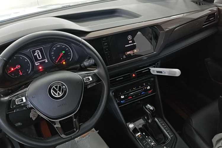Volkswagen Tharu 2021 car image #10