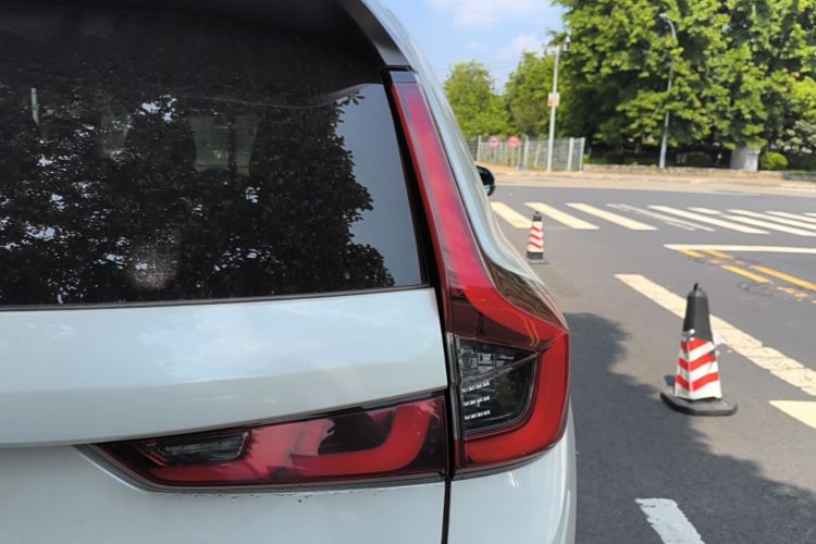 Honda CR-V 2023 car image #8