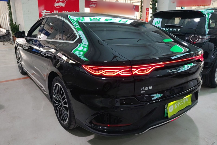 BYD Han 2023 immagine di auto #7